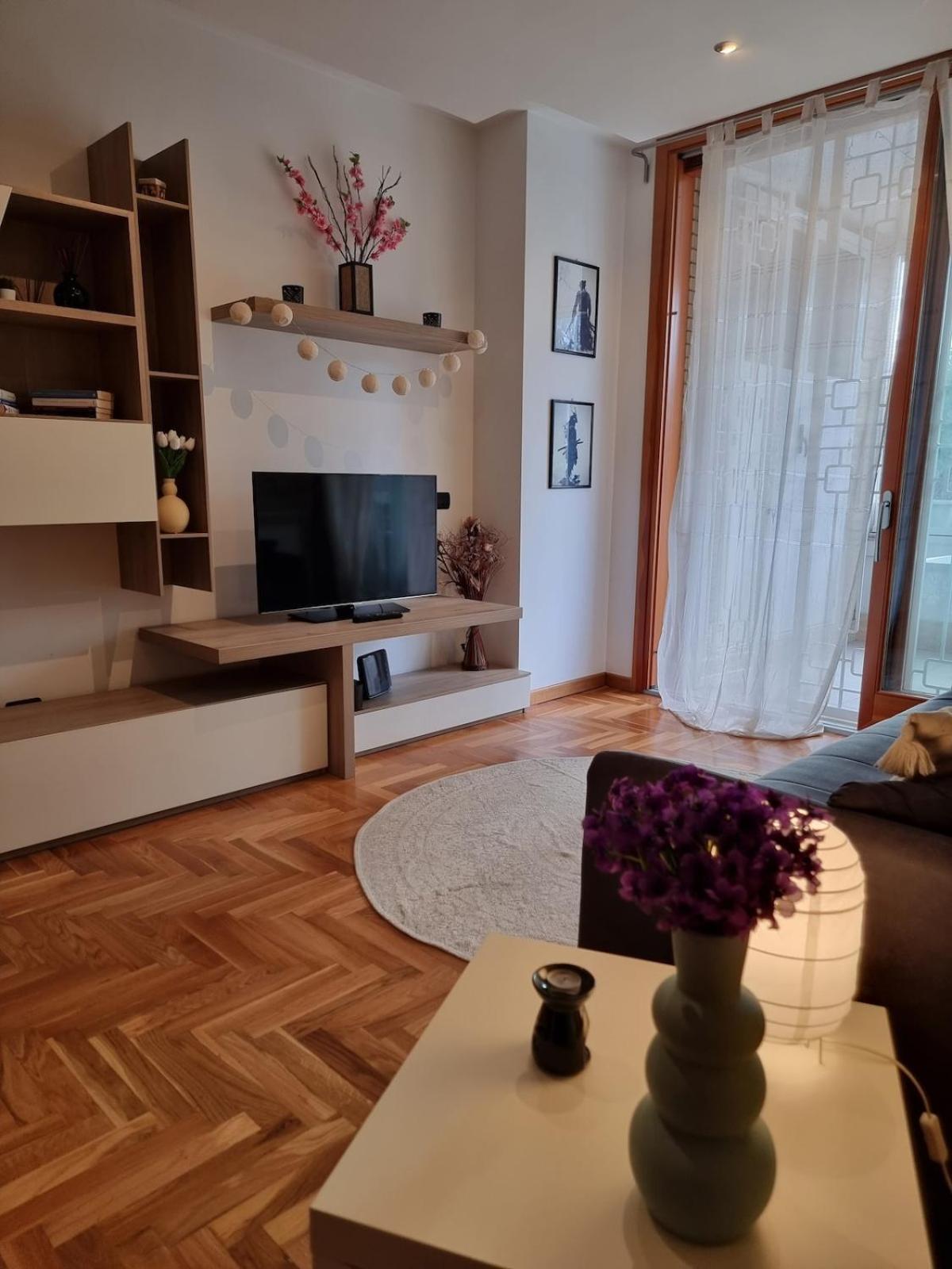 Riva Aurelia Apartment *